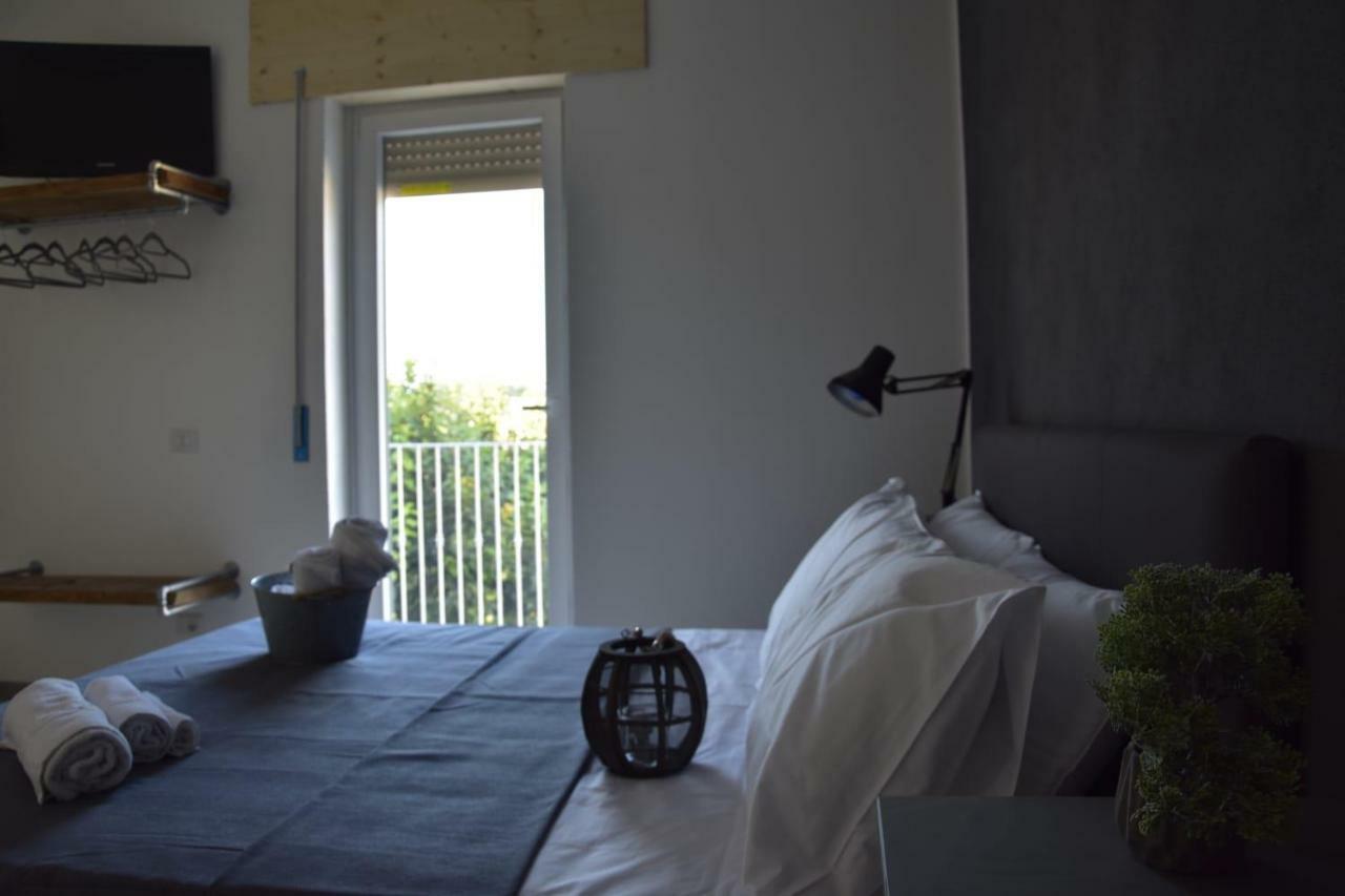 Homelyfeeling กัสเตลนูโอโว เดล การ์ดา ภายนอก รูปภาพ